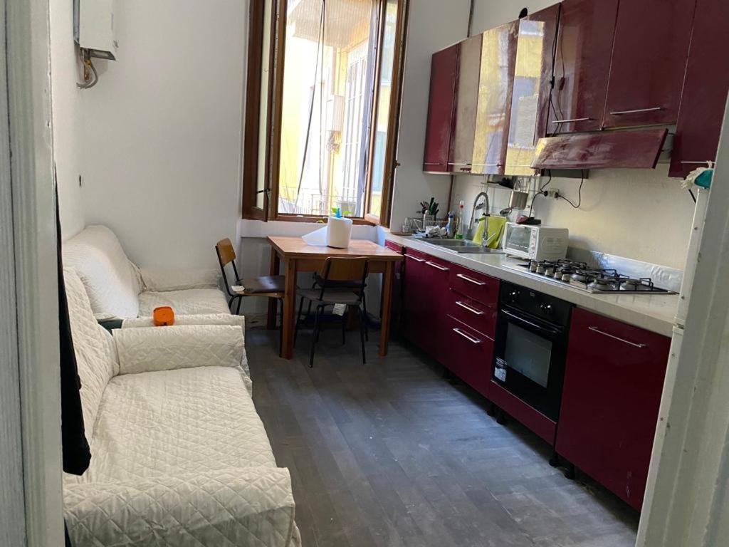 Private Room In A Quiet Apartment In The City Center Milano Esterno foto