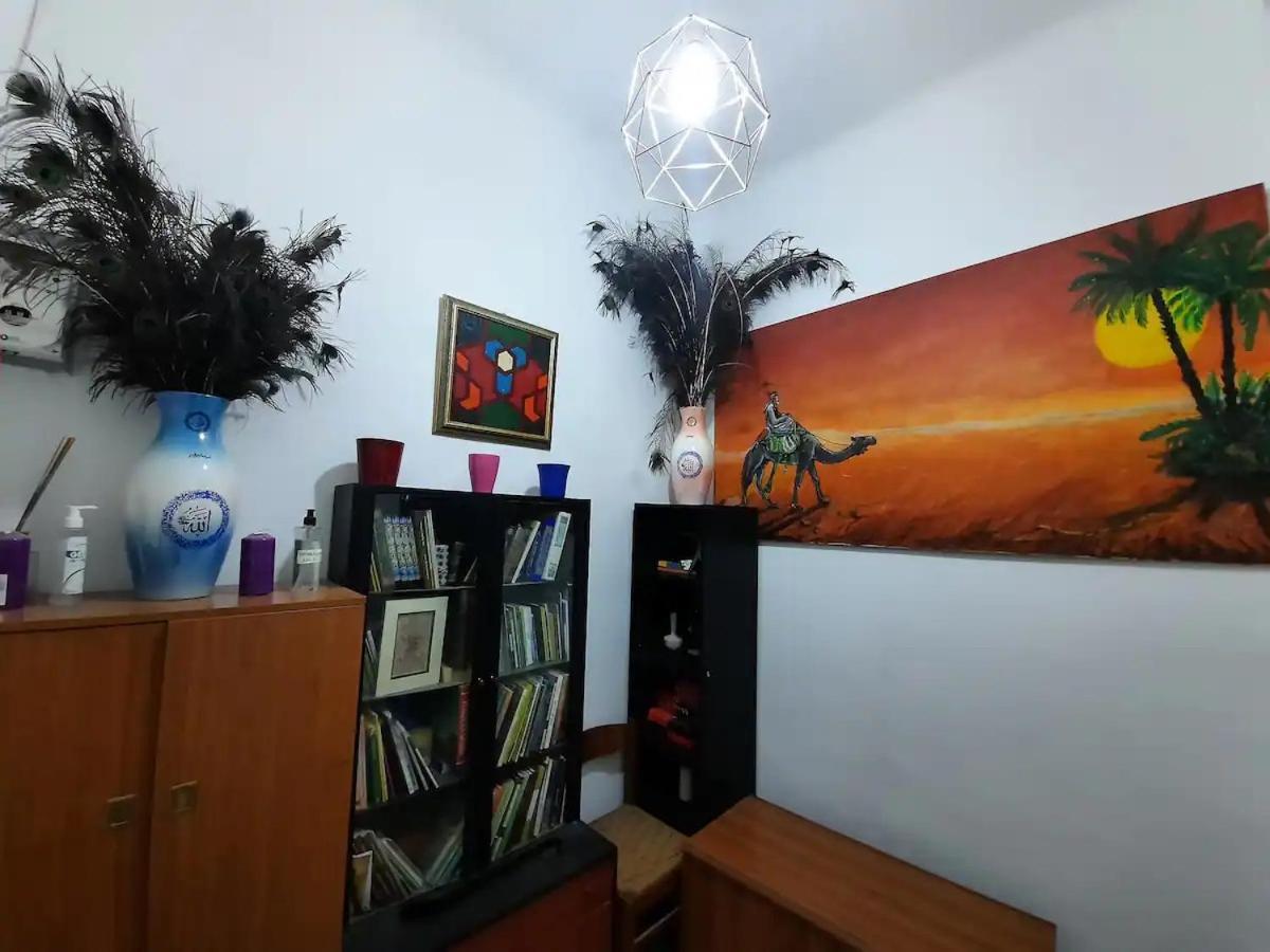 Private Room In A Quiet Apartment In The City Center Milano Esterno foto